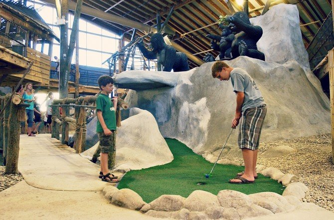 Old_Pro_Indoor_Golf_Ocean_City2