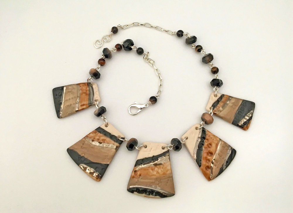 Rehoboth Art League Hosts Jewelry Trunk Show | Shorebread